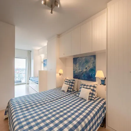 Spacious 9-guest Knokke-Heist