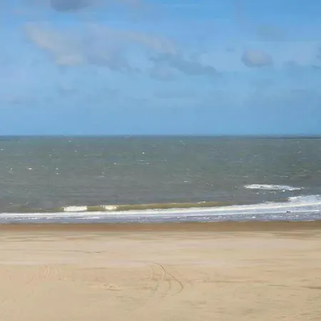 Spacious 9-guest Knokke-Heist