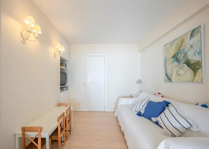 Apartment Spacious 9-guest Knokke-Heist
